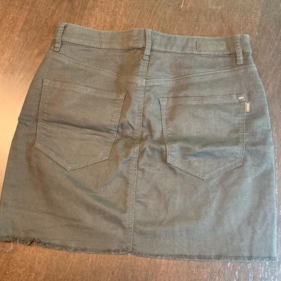 Garage Black Denim Skirt - Picture 2 of 3